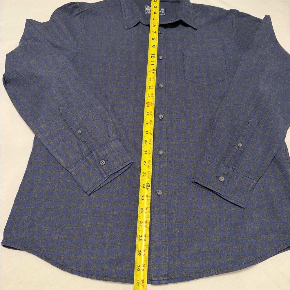American Rag Gray Patterned Button-Down Shirt - Picture 3 of 4